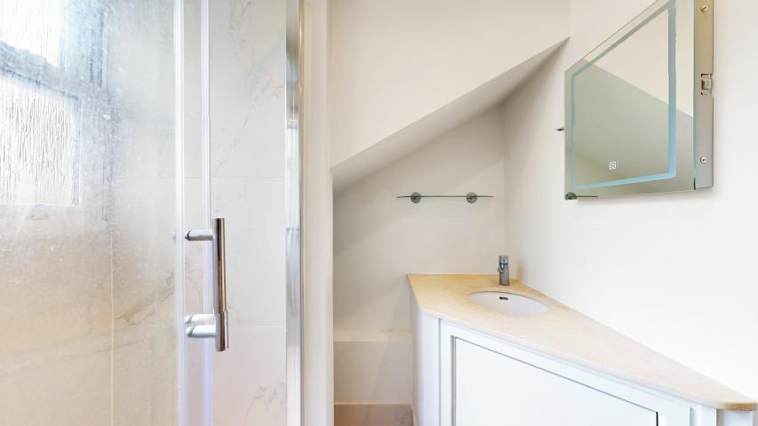 Modern House Brondesbury Road, Queens Park